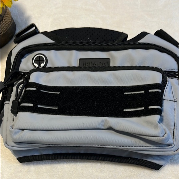 Jipimon Gray and Black Messenger Bag with Functional Design - Picture 3 of 10